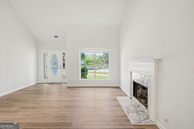 92 Dogwood Lakes Drive, Hampton, GA 30228