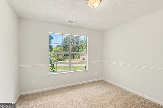 92 Dogwood Lakes Drive, Hampton, GA 30228