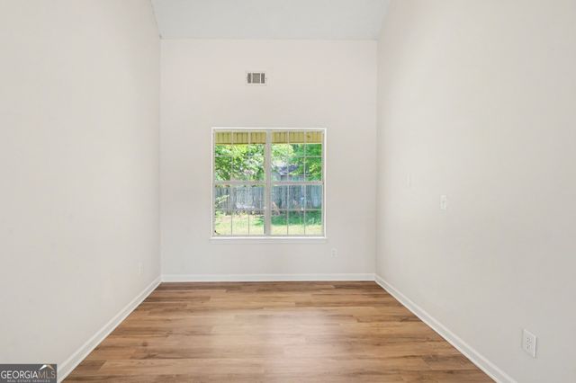 92 Dogwood Lakes Drive, Hampton, GA 30228