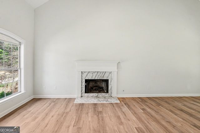 92 Dogwood Lakes Drive, Hampton, GA 30228
