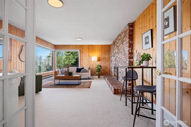 302 S Forest Street, Bellingham, WA 98225