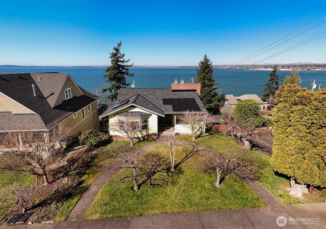 302 S Forest Street, Bellingham, WA 98225