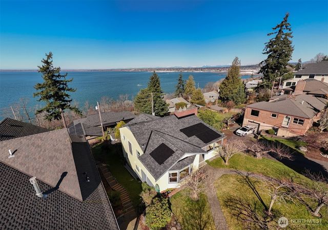 302 S Forest Street, Bellingham, WA 98225