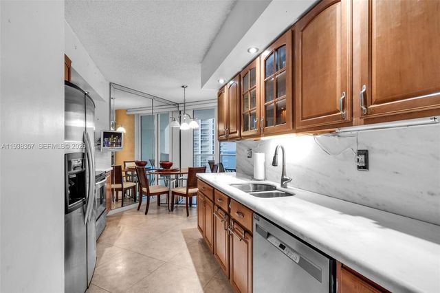 16485 Collins Ave 2235, Sunny Isles Beach, FL 33160