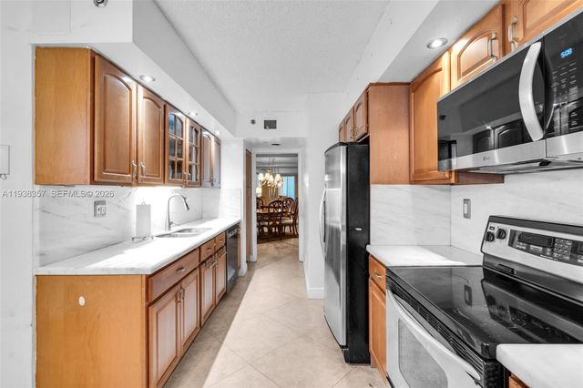 16485 Collins Ave 2235, Sunny Isles Beach, FL 33160