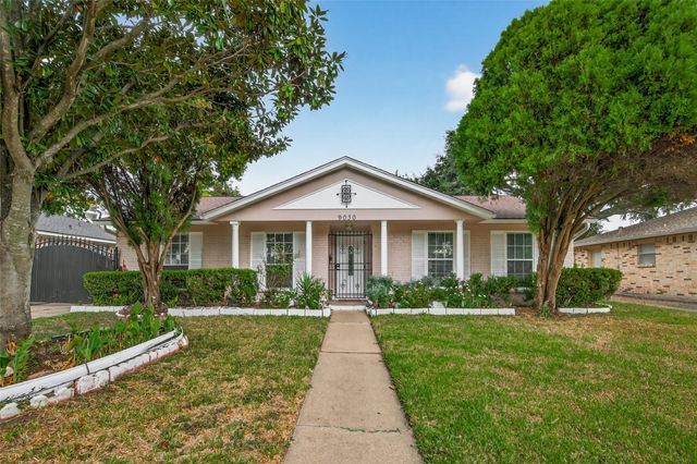 9030 Troulon Drive, Houston, TX 77036