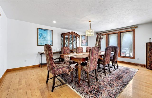 6 Smith Hill, Lincoln, MA 01773