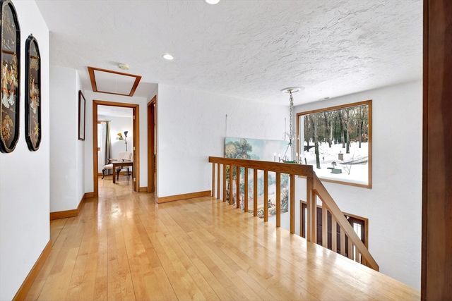 6 Smith Hill, Lincoln, MA 01773