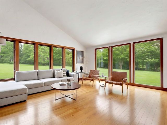 6 Smith Hill, Lincoln, MA 01773