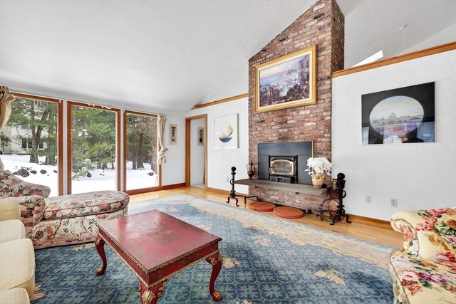 6 Smith Hill, Lincoln, MA 01773