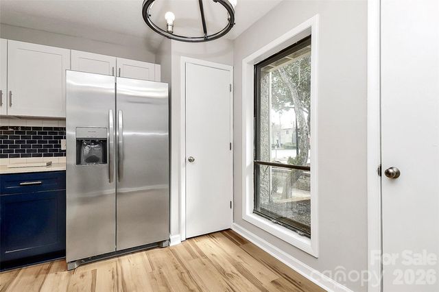 7931 Charter Oak Lane, Charlotte, NC 28226