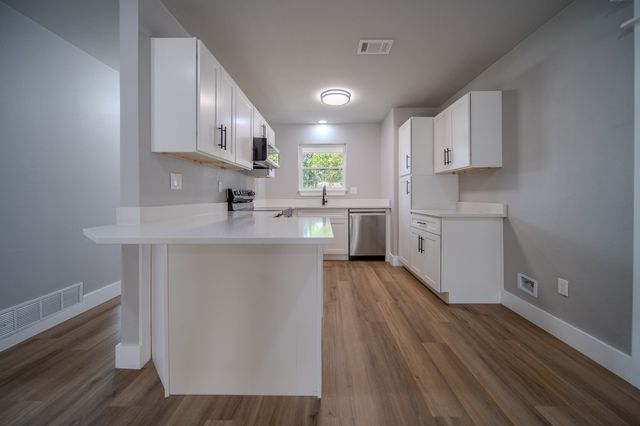 6320 Old Ox Road, Dallas, TX 75241