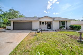 6320 Old Ox Road, Dallas, TX 75241