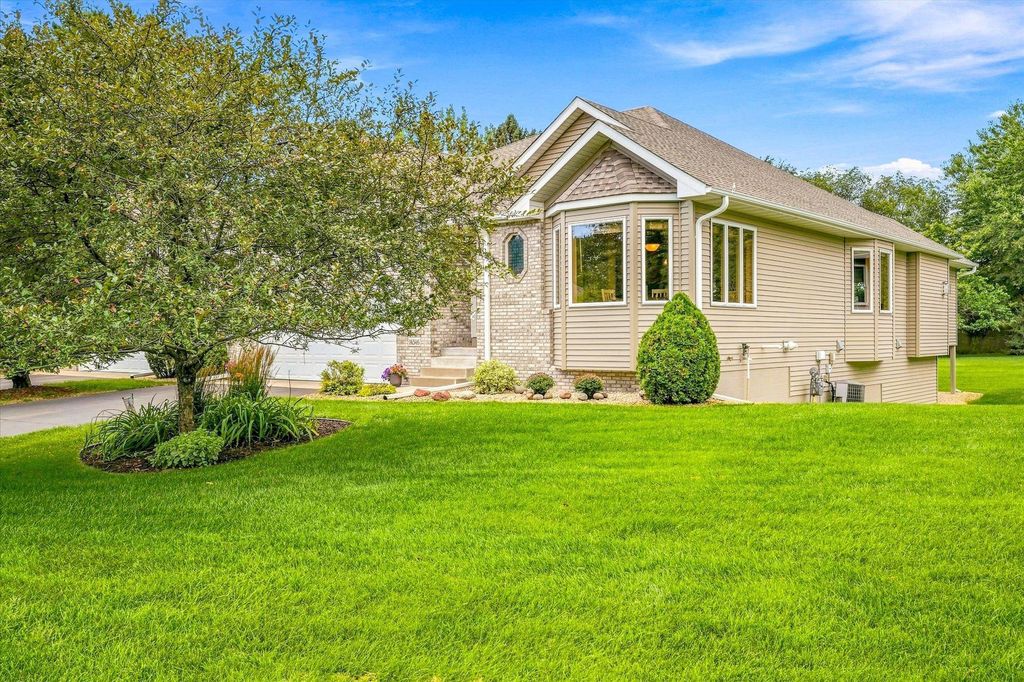 14346 Rochester Street NE, Ham Lake, MN 55304 — exterior