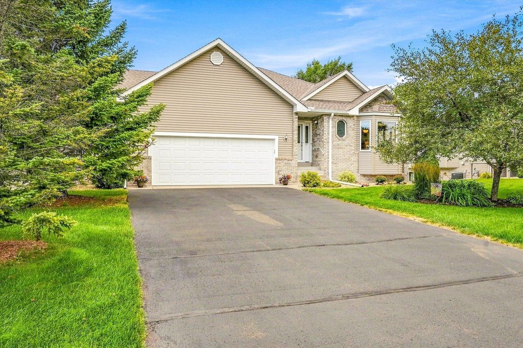 14346 Rochester Street NE, Ham Lake, MN 55304 — photo 2