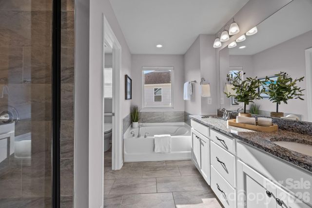 16124 Fieldstone Trace, Charlotte, NC 28278