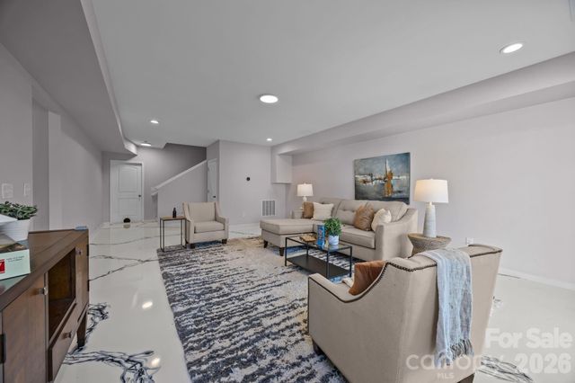 16124 Fieldstone Trace, Charlotte, NC 28278