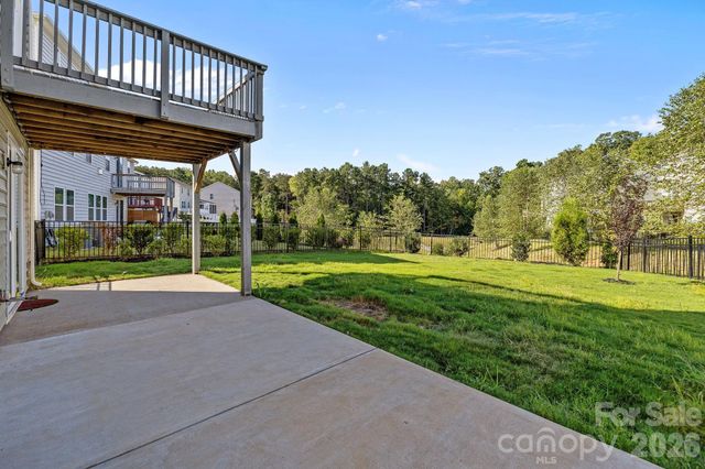 16124 Fieldstone Trace, Charlotte, NC 28278