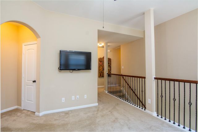 11 Cheswood Manor, The Woodlands, TX 77382