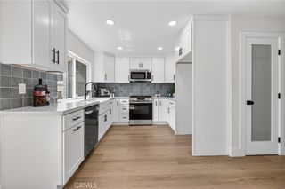 1910 W Palmyra 112, Orange, CA 92868