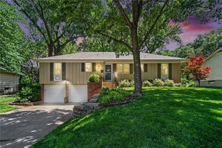 6631 Larsen Lane, Shawnee, KS 66203