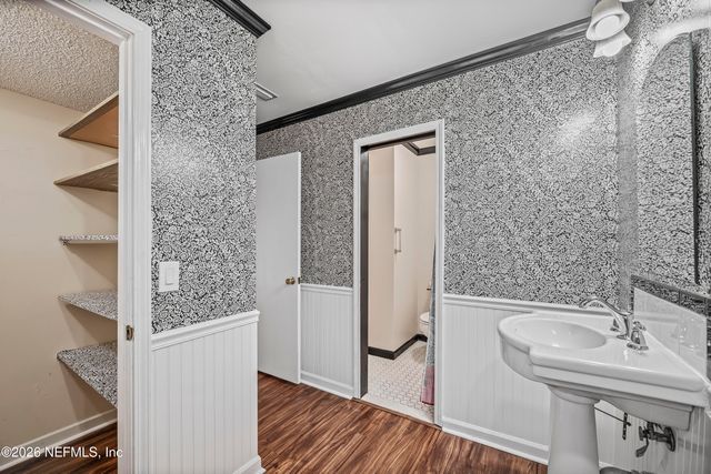 2823 JEWELL Road, Jacksonville, FL 32216