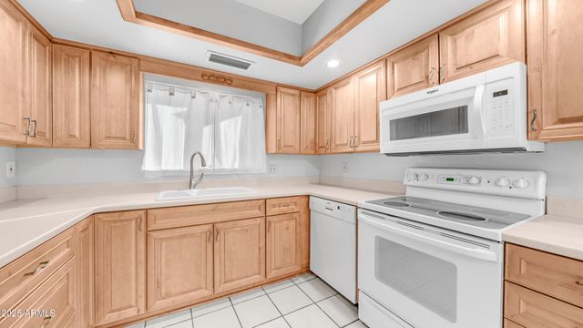 6608 W PHELPS Road, Glendale, AZ 85306