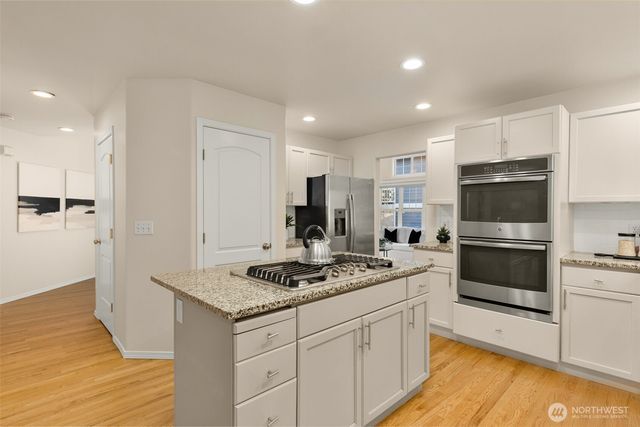 10108 186th Court NE, Redmond, WA 98052