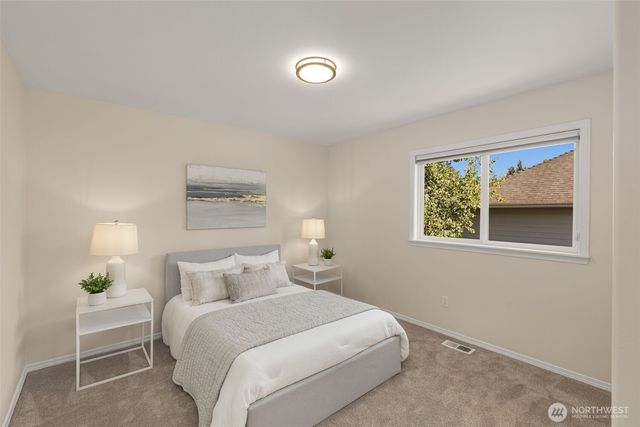 10108 186th Court NE, Redmond, WA 98052