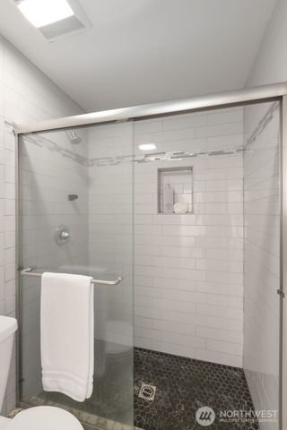 10108 186th Court NE, Redmond, WA 98052