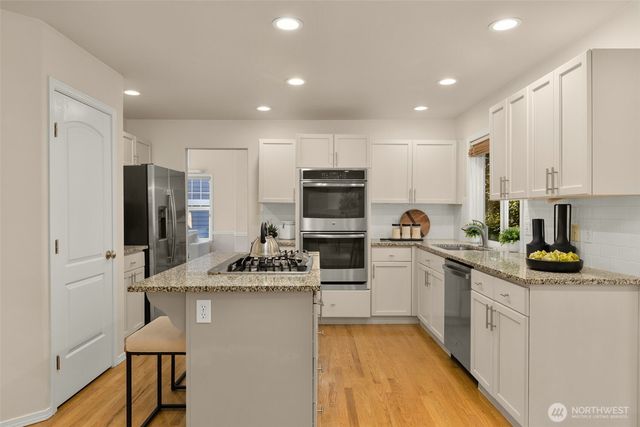 10108 186th Court NE, Redmond, WA 98052
