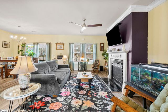 114 Layken Drive, Fountain Inn, SC 29644