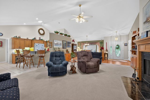 46 Galeon Way, Hot Springs Village, AR 71909