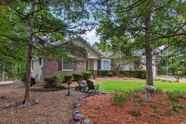 46 Galeon Way, Hot Springs Village, AR 71909