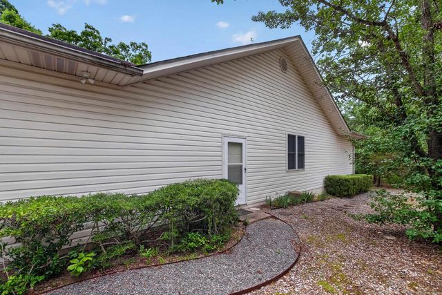 46 Galeon Way, Hot Springs Village, AR 71909