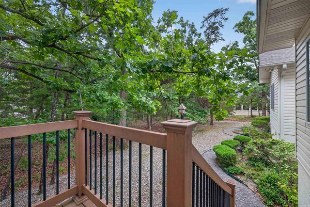 46 Galeon Way, Hot Springs Village, AR 71909