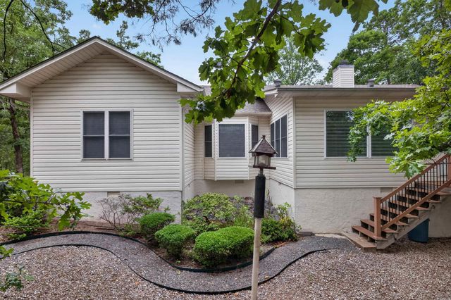 46 Galeon Way, Hot Springs Village, AR 71909