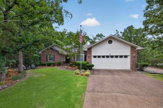 46 Galeon Way, Hot Springs Village, AR 71909