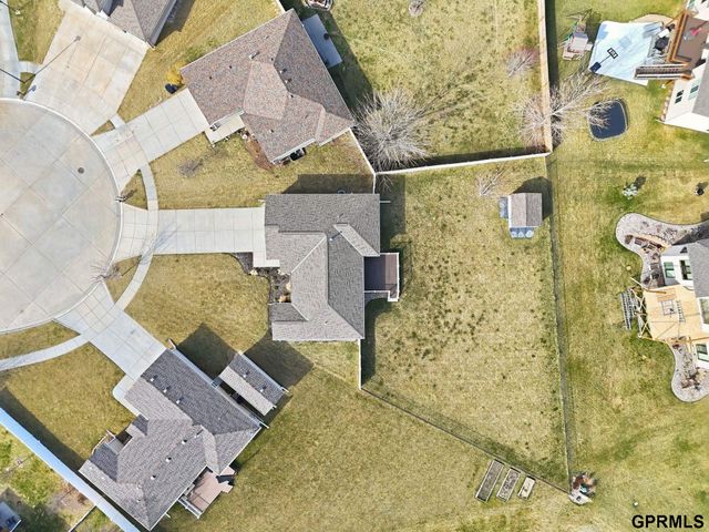 7620 Glynoaks Ct Court, Lincoln, NE 68516