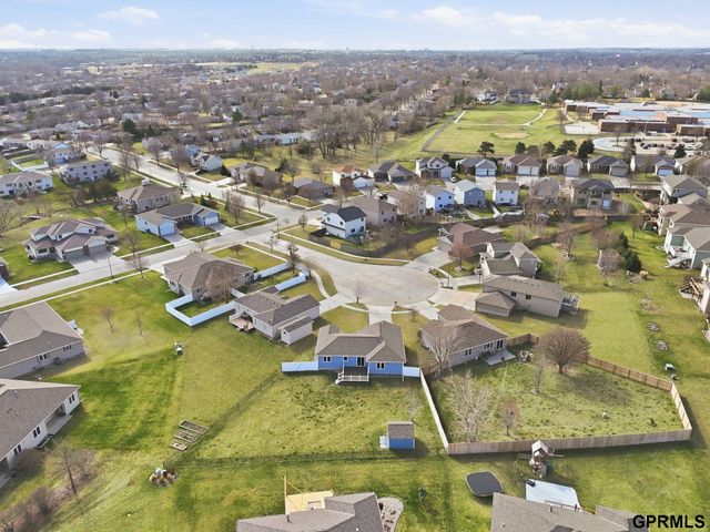 7620 Glynoaks Ct Court, Lincoln, NE 68516