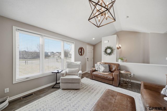 7620 Glynoaks Ct Court, Lincoln, NE 68516