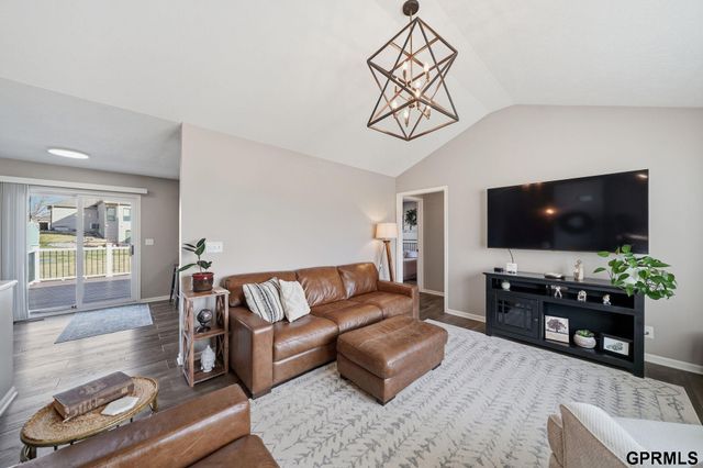 7620 Glynoaks Ct Court, Lincoln, NE 68516