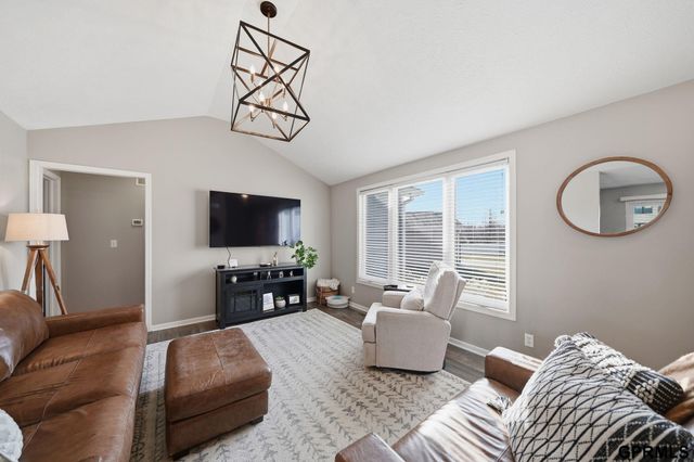 7620 Glynoaks Ct Court, Lincoln, NE 68516