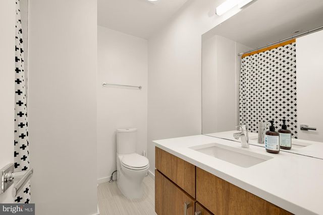 2710 BRANDYWINE ST NW, Washington, DC 20008