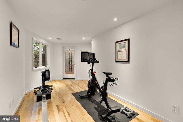 2710 BRANDYWINE ST NW, Washington, DC 20008