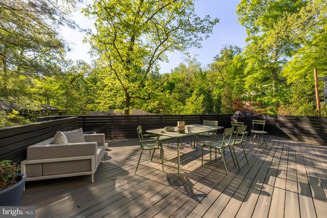 2710 BRANDYWINE ST NW, Washington, DC 20008