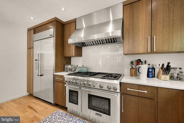 2710 BRANDYWINE ST NW, Washington, DC 20008