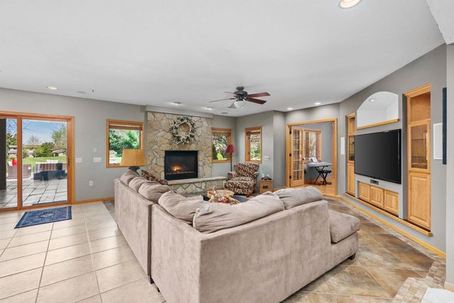 W14110 Crestview Drive, Prairie Du Sac, WI 53578