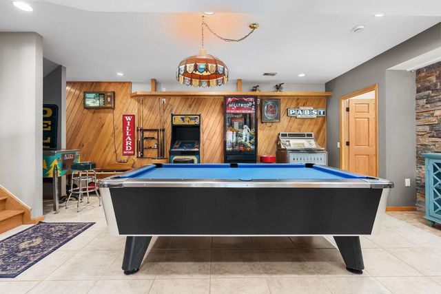 W14110 Crestview Drive, Prairie Du Sac, WI 53578