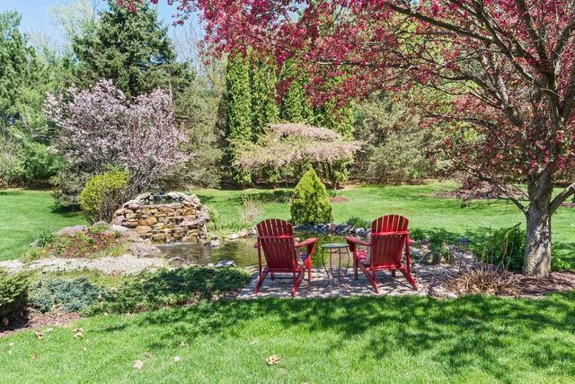 W14110 Crestview Drive, Prairie Du Sac, WI 53578
